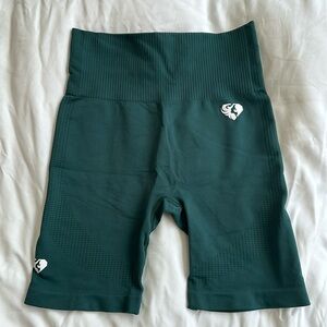 Women’s Best | Power Seamless Cycling Shorts